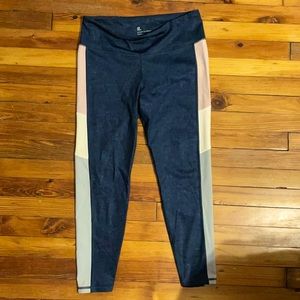 Gap fit 7/8 legging size L